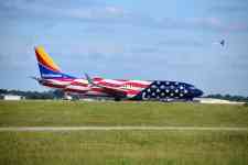 McAllen: airport, airplane, southwest airlines